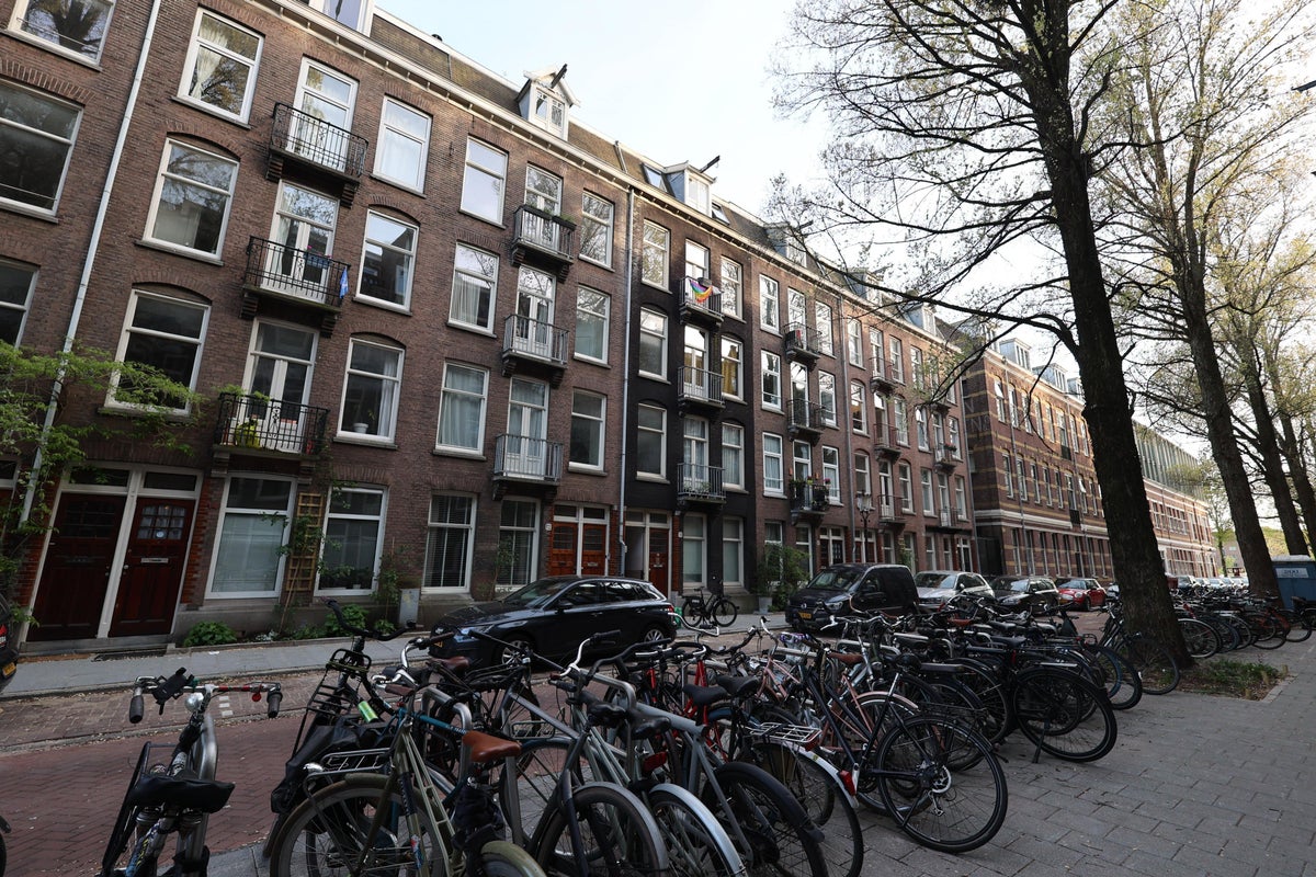 Studio te huur Graaf Florisstraat 10 4 in Amsterdam voor € 1.800