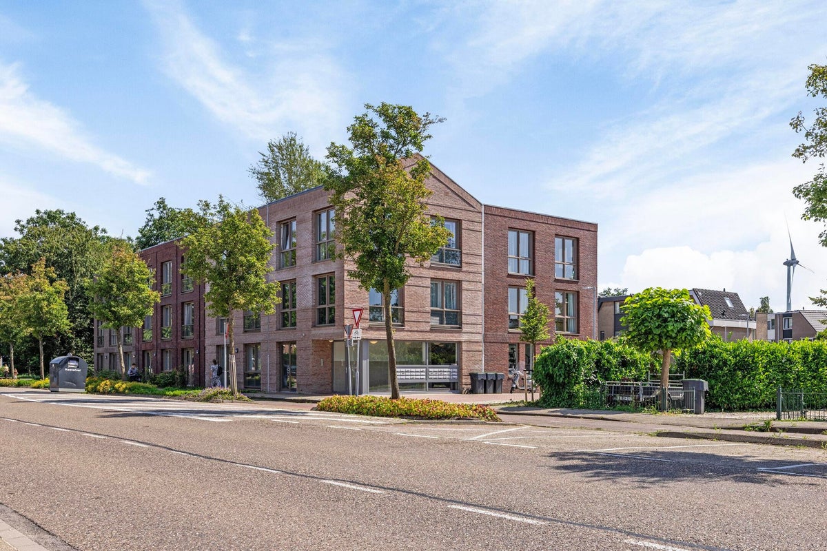 Appartement te huur Hoge Rijndijk in Zoeterwoude voor € 1.600