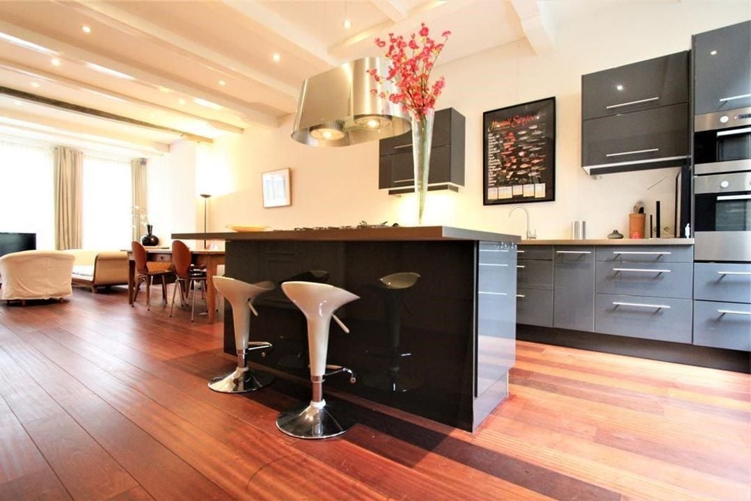 Nieuwe Hoogstraat 6 1