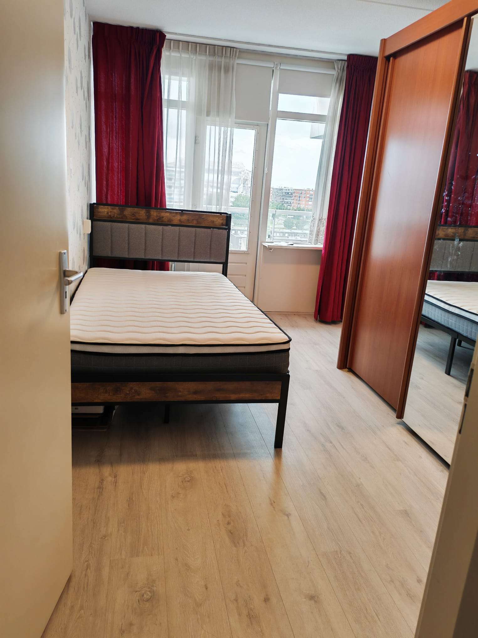 Kamer beschikbaar in Bijlmer ArenA-gebied