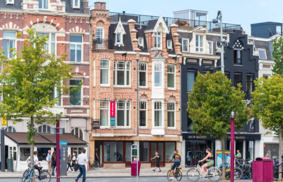 Van Baerlestraat 92 F