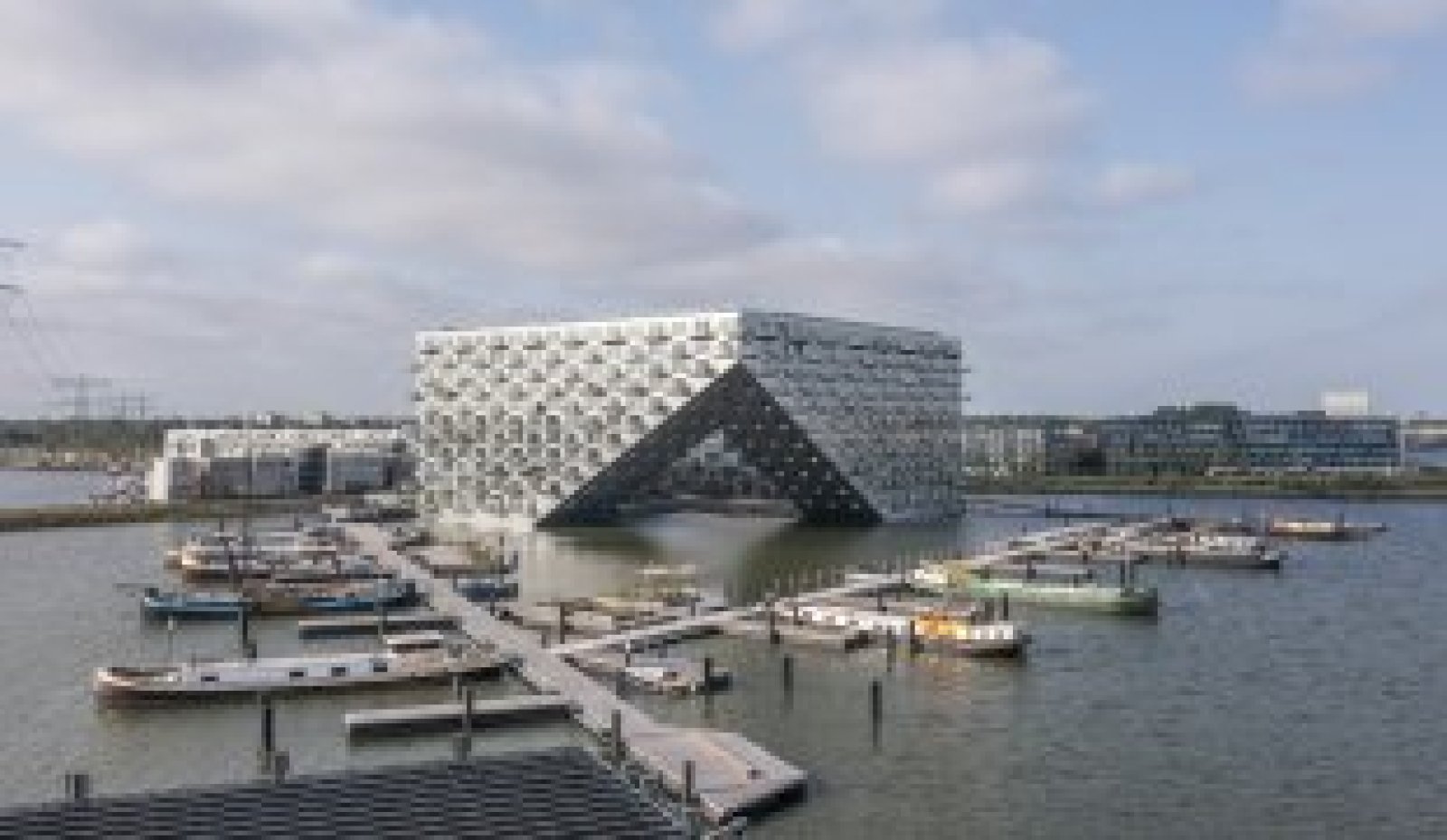 MVGM - Te huur: Haringbuisdijk 517, amsterdam