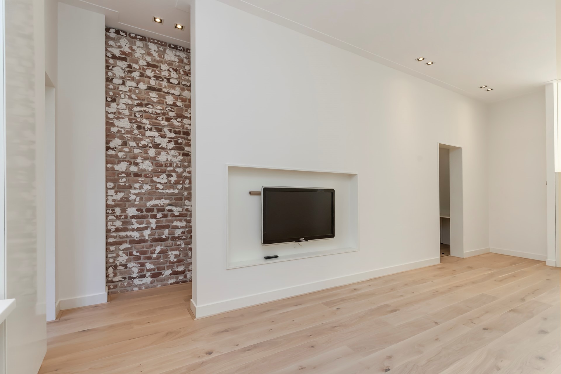 Te huur: Eerste Jan Steenstraat, 1072 NA Amsterdam - Eerste Jan Steenstraat, 1072 NA Amsterdam | People On The Move Expat Brokers