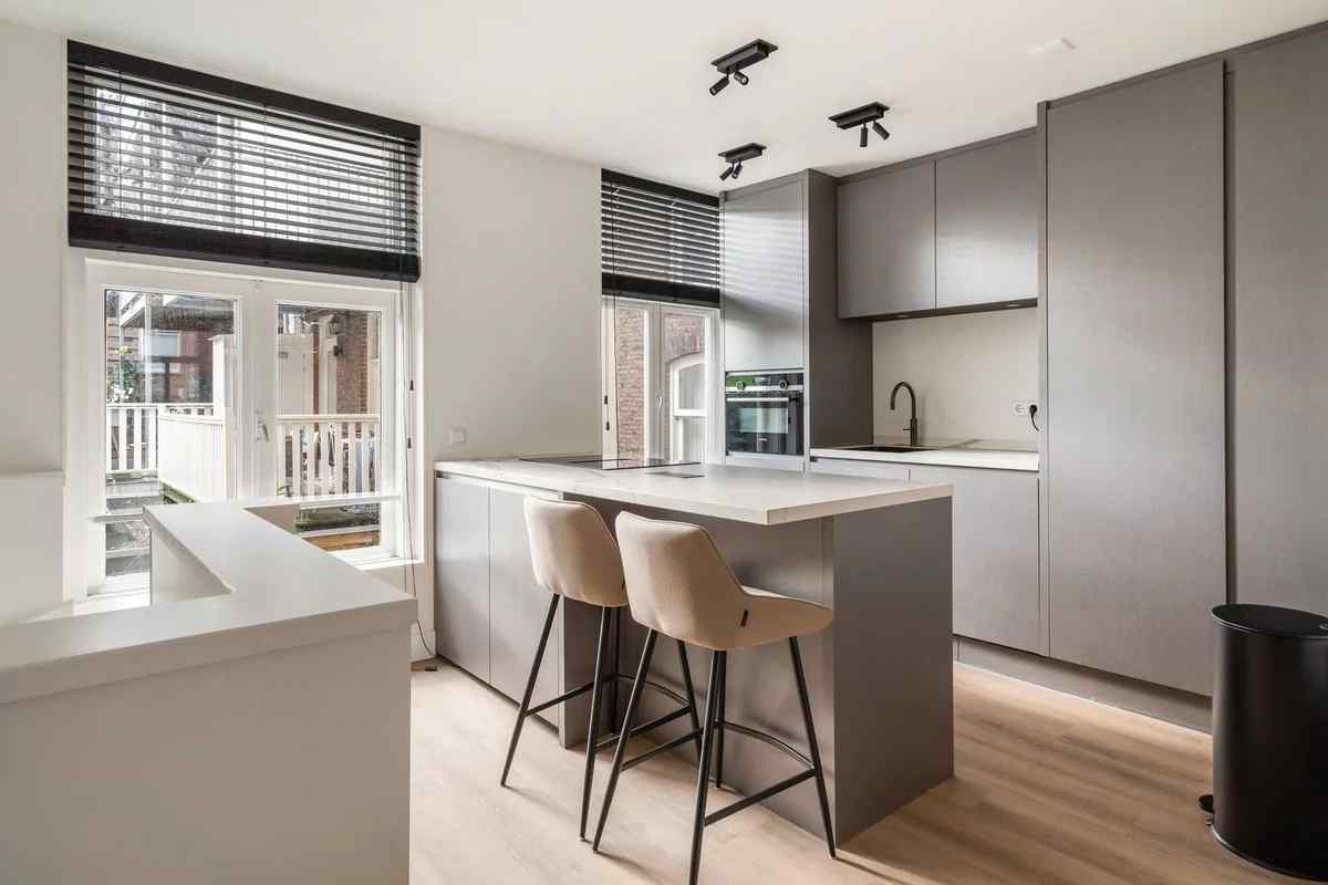 Luxury 2-Bedroom Duplex Apartment with Private Garden in Central Amsterdam