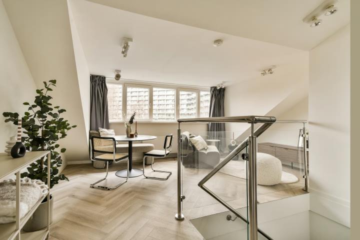 Fully Renovated 1-Bedroom Apartment - Amsterdam Zuidoost