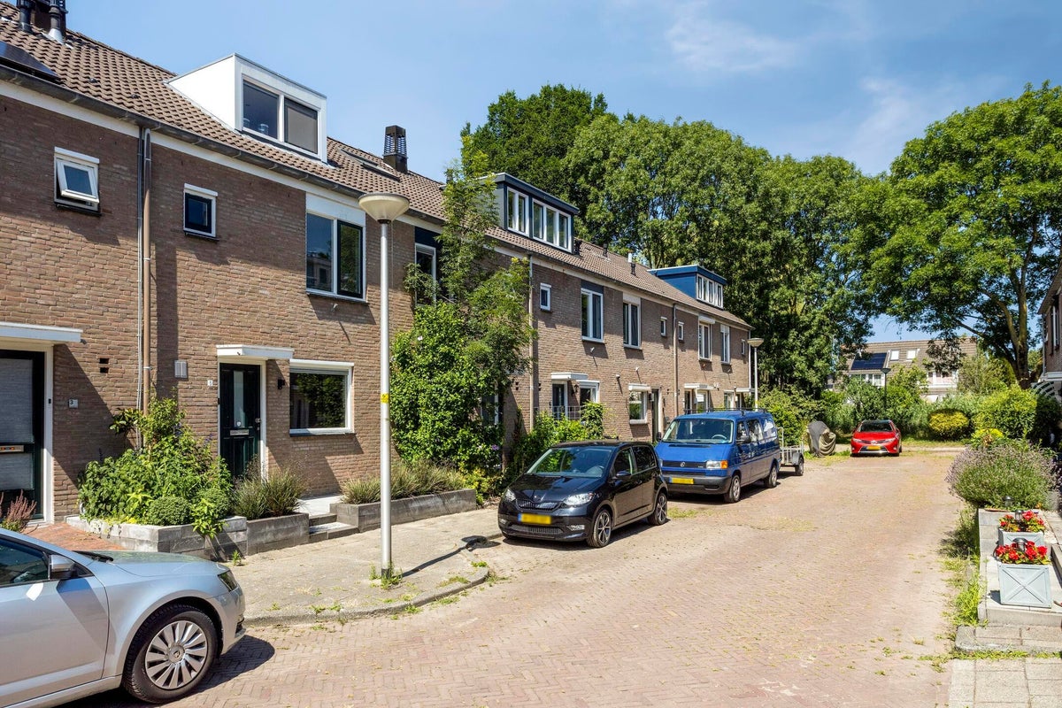Te huur: Huis Simon Vinkenoogstraat in Leiderdorp