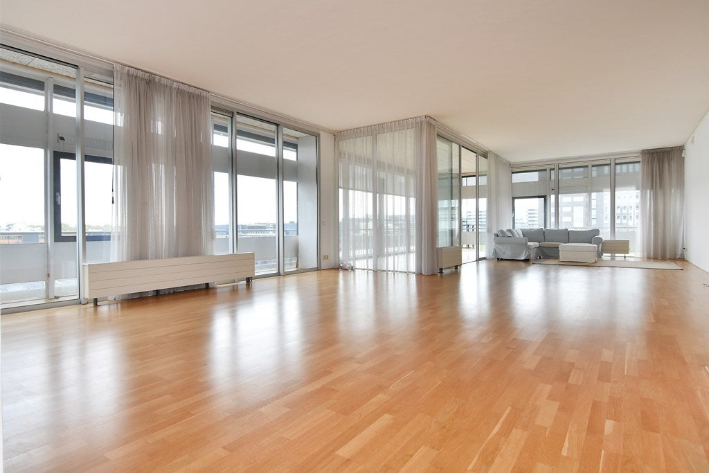 Te huur: Appartement Sir Winston Churchilllaan 283 F024 in Rijswijk