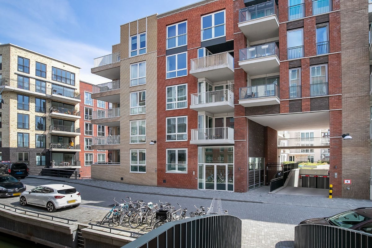 Appartement te huur Holland Park, Carel Willinkgracht in Diemen