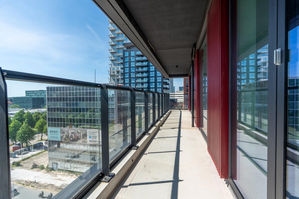 Appartement te huur Amstel III/Bullewijk, Hogehilweg in Amsterdam