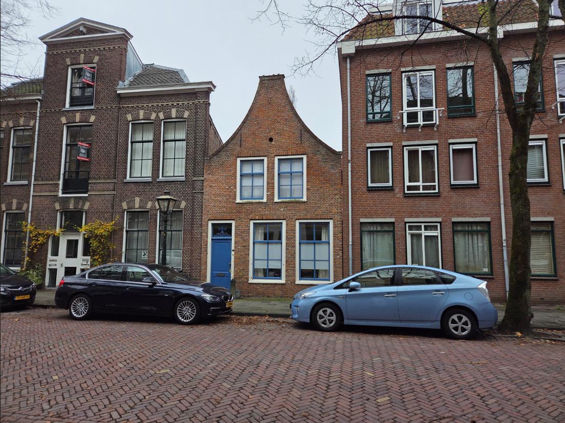 # Fully Furnished 2-Bedroom House with Garden