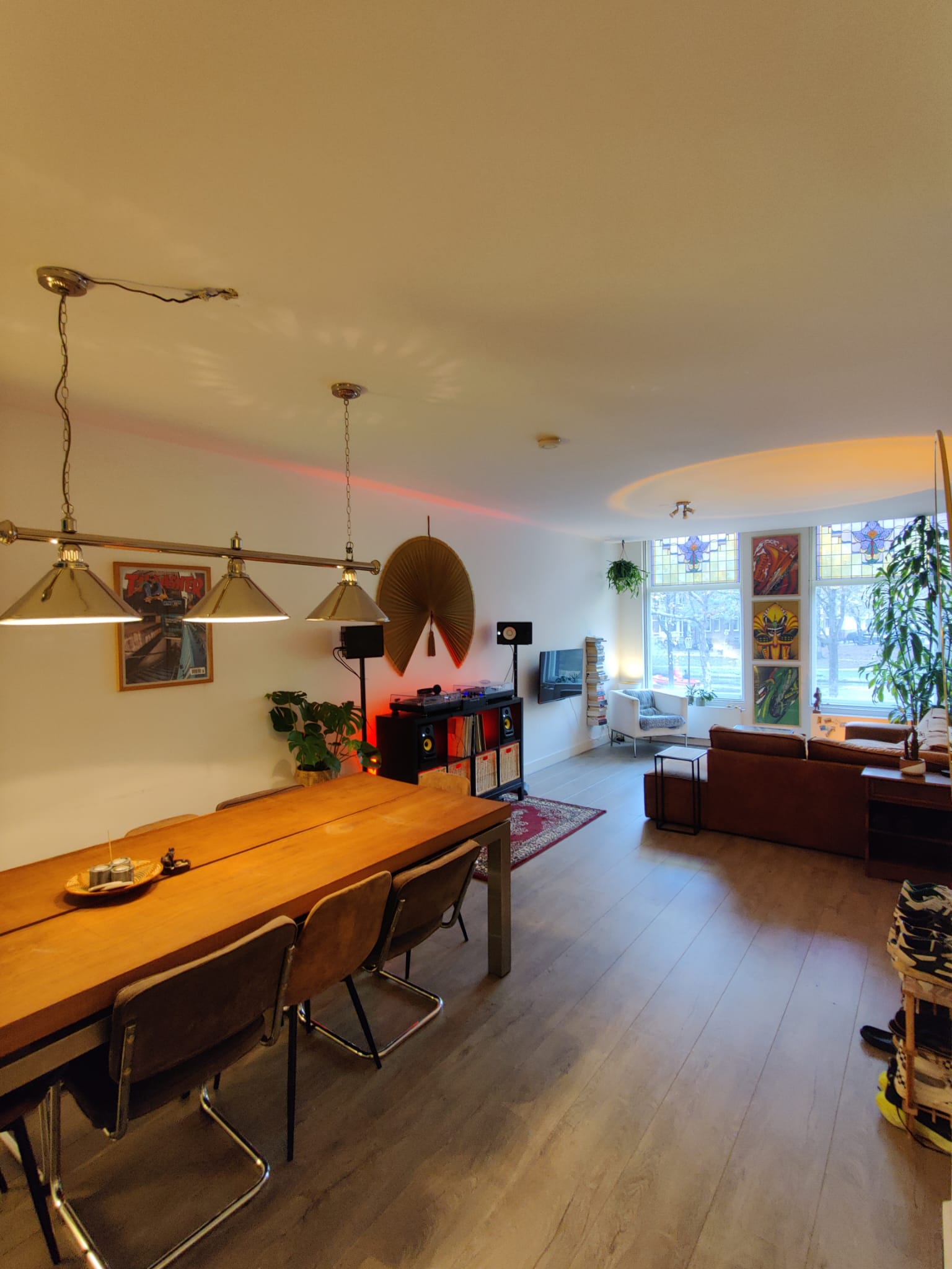 Ruim 2-kamerappartement over te nemen DePijp