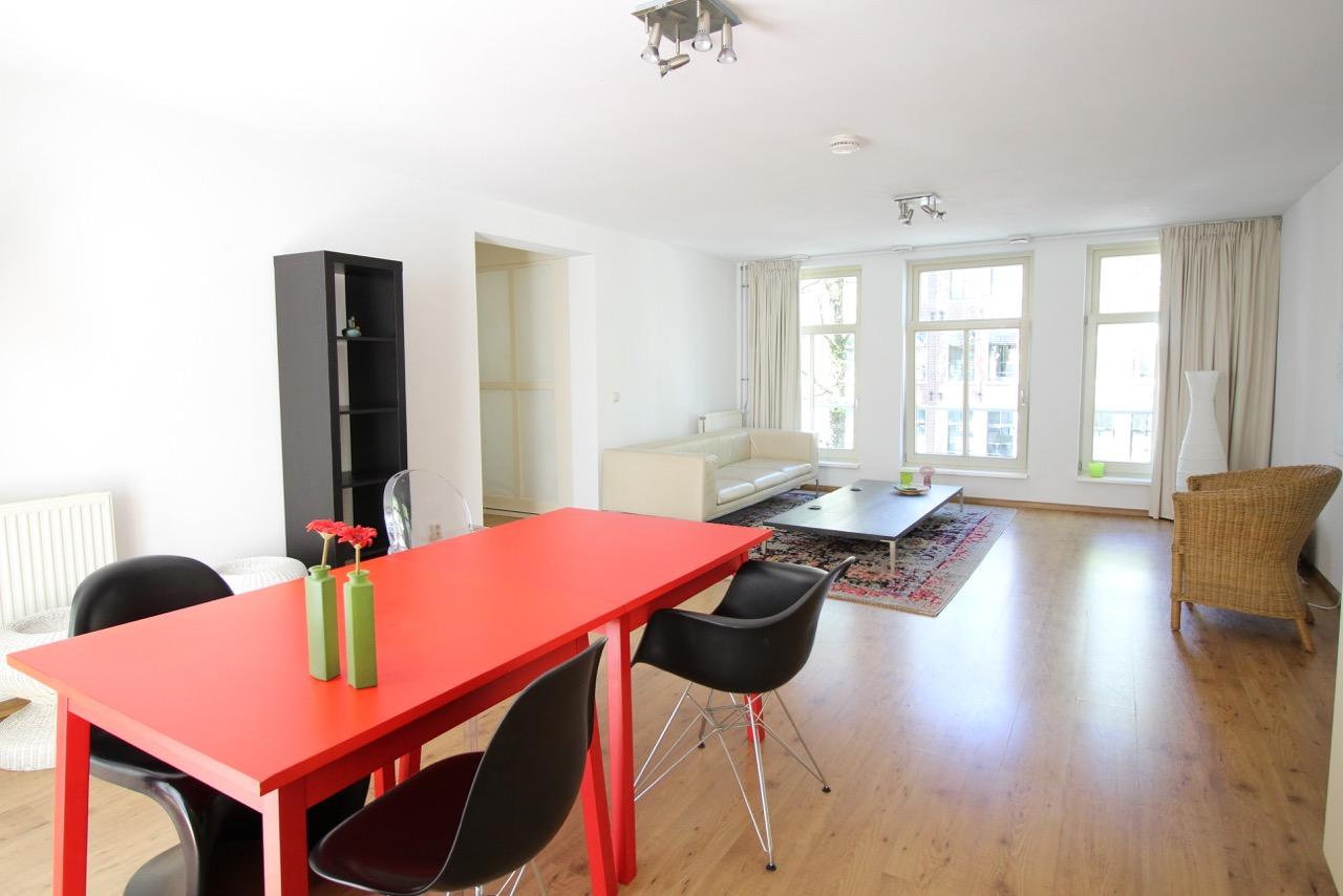 Vernieuwd en gerenoveerd appartement