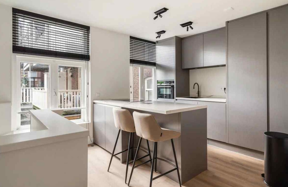 Luxury 2-Bedroom Duplex Apartment with Private Garden in Central Amsterdam