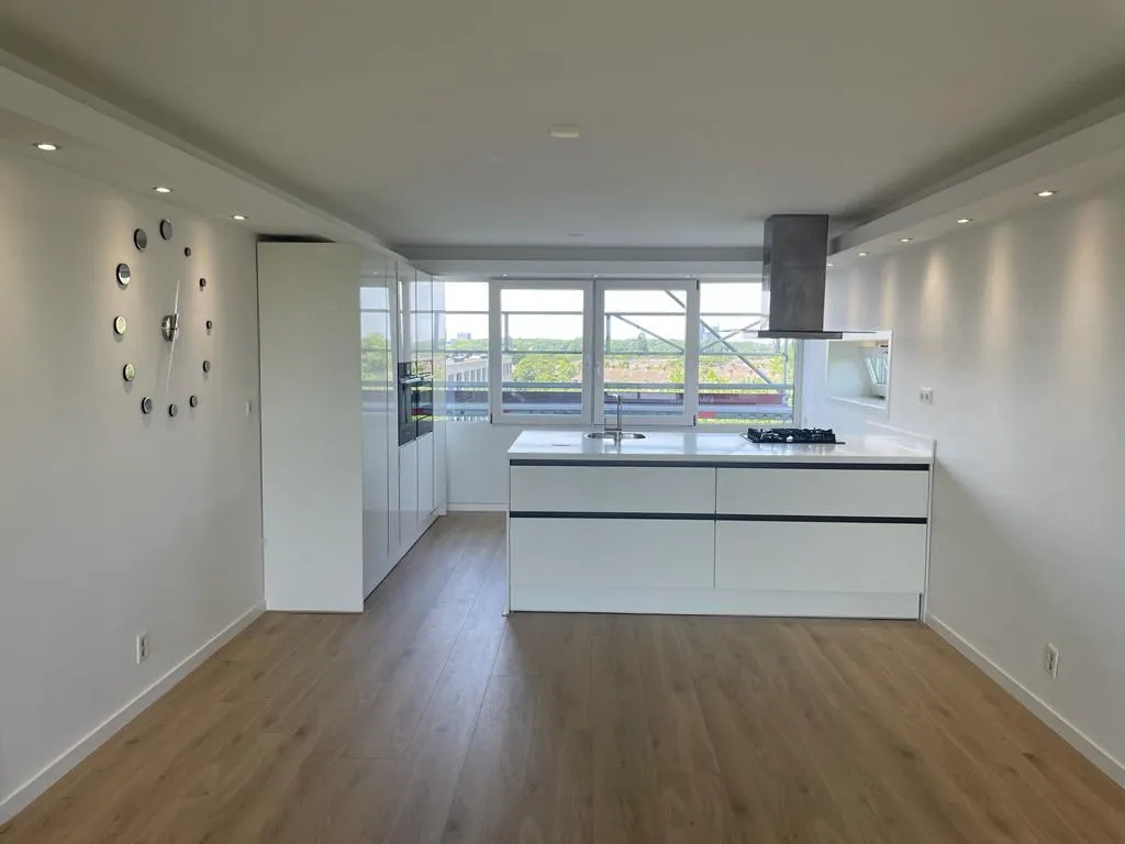 2 bedrooms Appartement Surface Area: 87m2