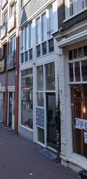 Portiekwoning in Amsterdam