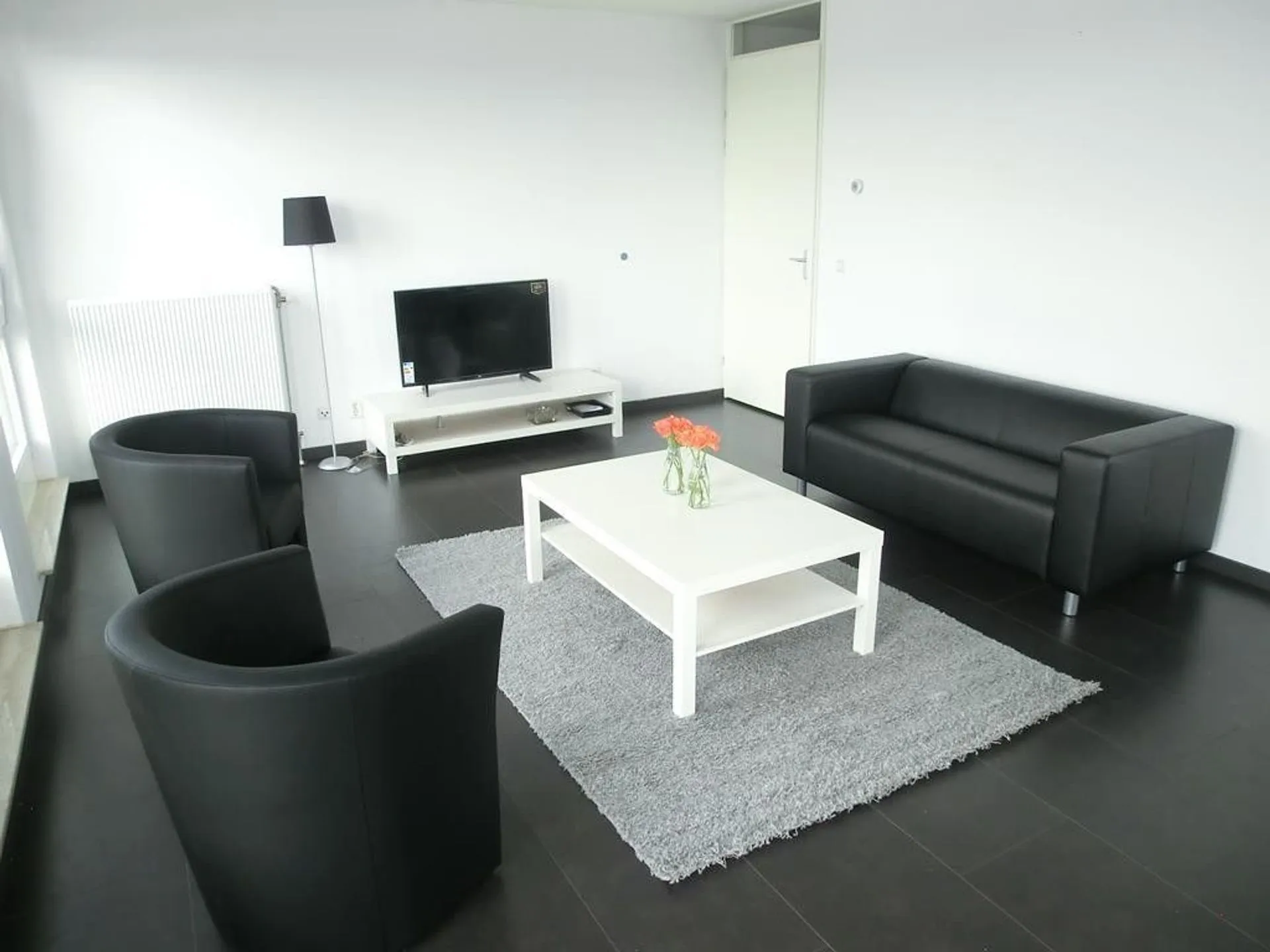 2 bedrooms Appartement Surface Area: 90m2
