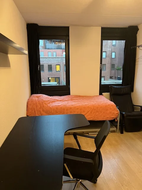 Fully furnished room in the center of Hilversum