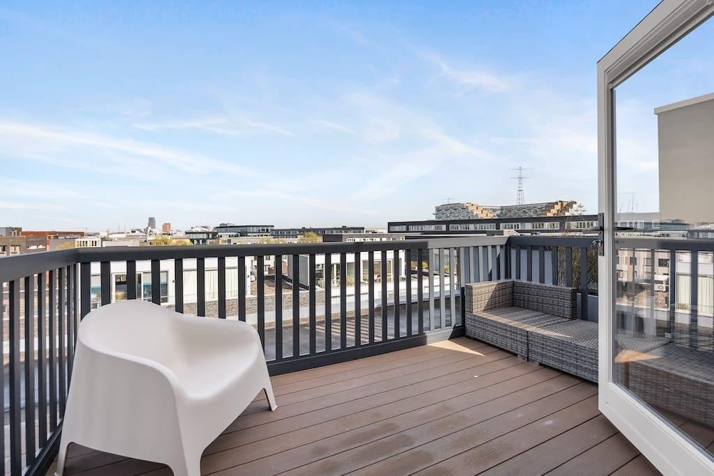 Appartement te huur Cornelis Zillesenlaan in Amsterdam voor € 2.500