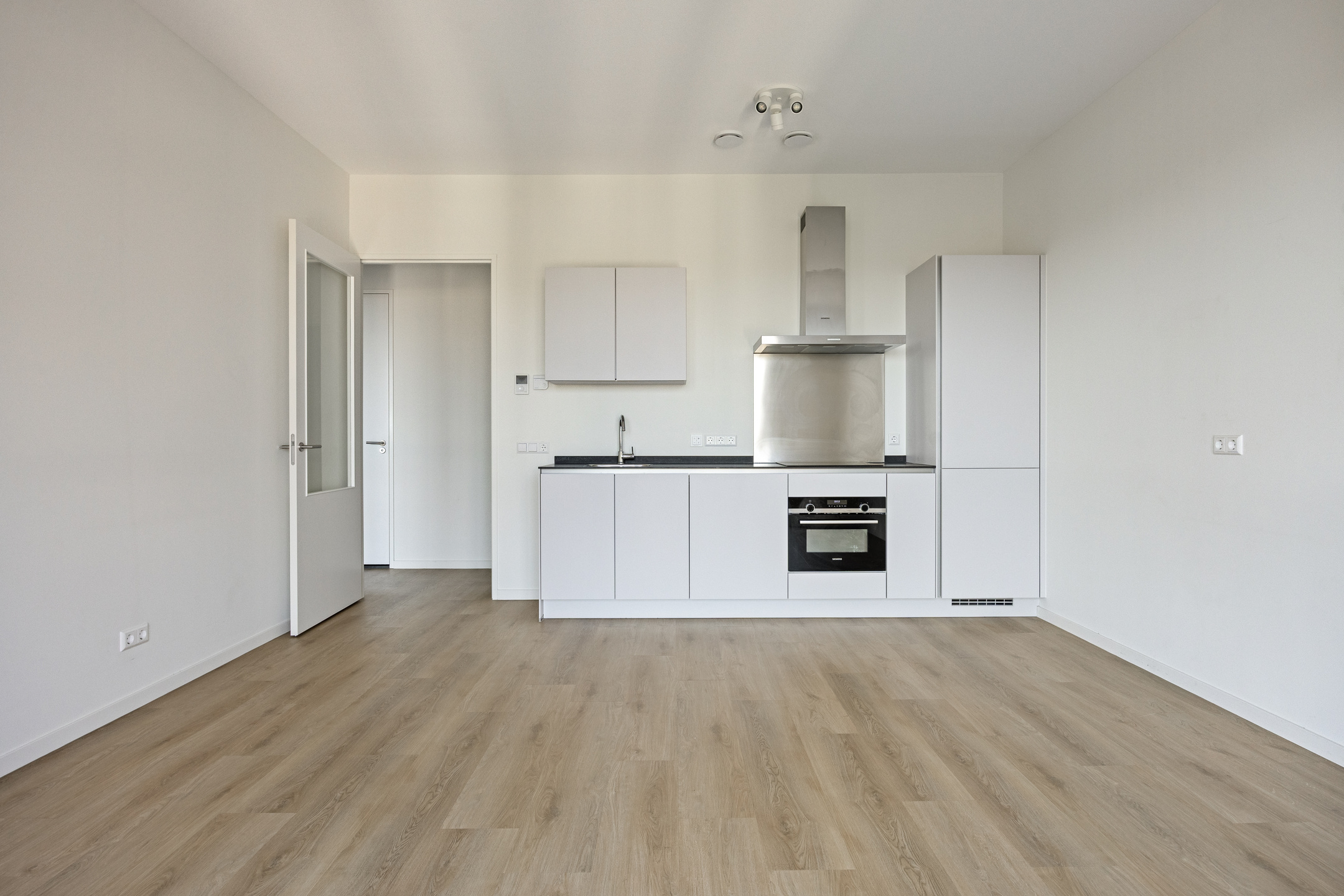 apartment at Gelrestraat 171, 1079 MZ Amsterdam, Netherlands