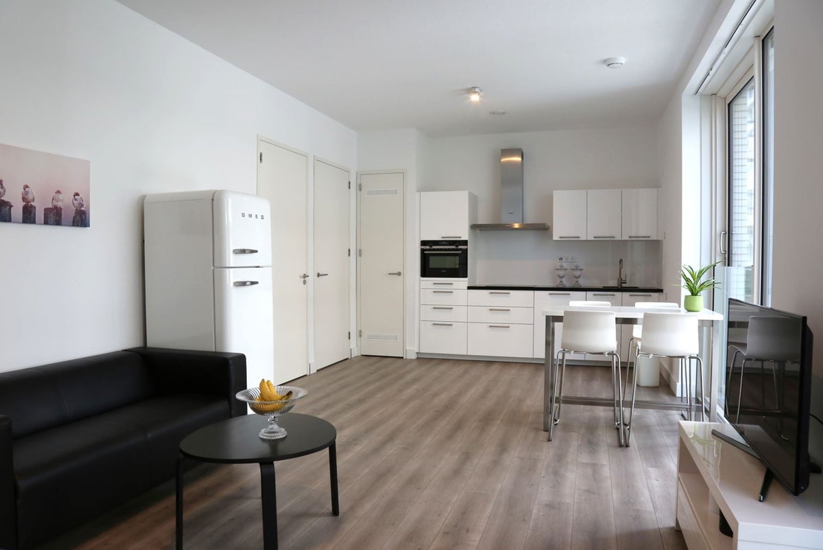 Studio te huur Rosy Wertheimstraat 33 in Amsterdam voor € 2.199 Amsterdam