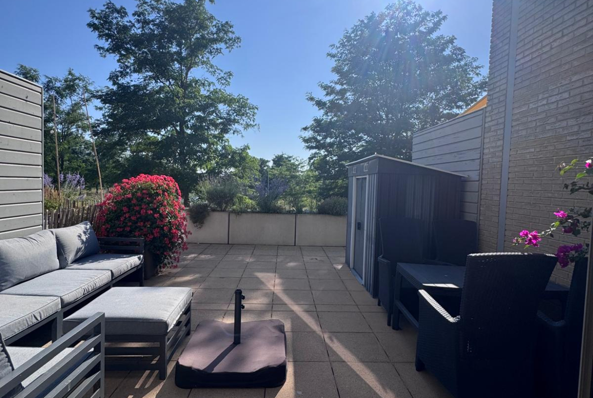 for rent: poseidonsingel, almere