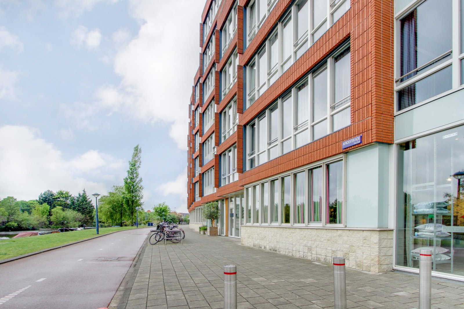 MVGM - Te huur: Afroditekade 190, amsterdam