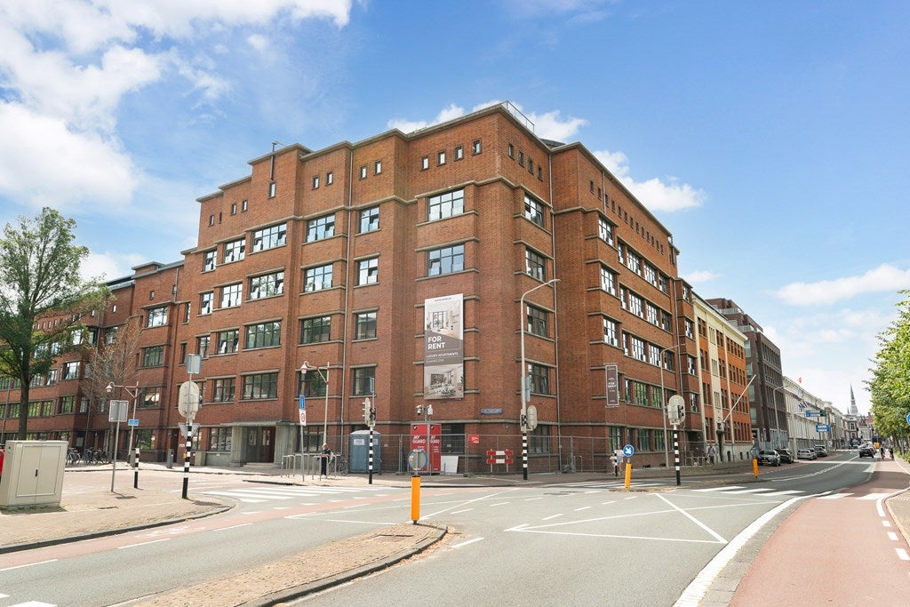 Te huur: Appartement Louis Couperusplein 4 H in Den Haag