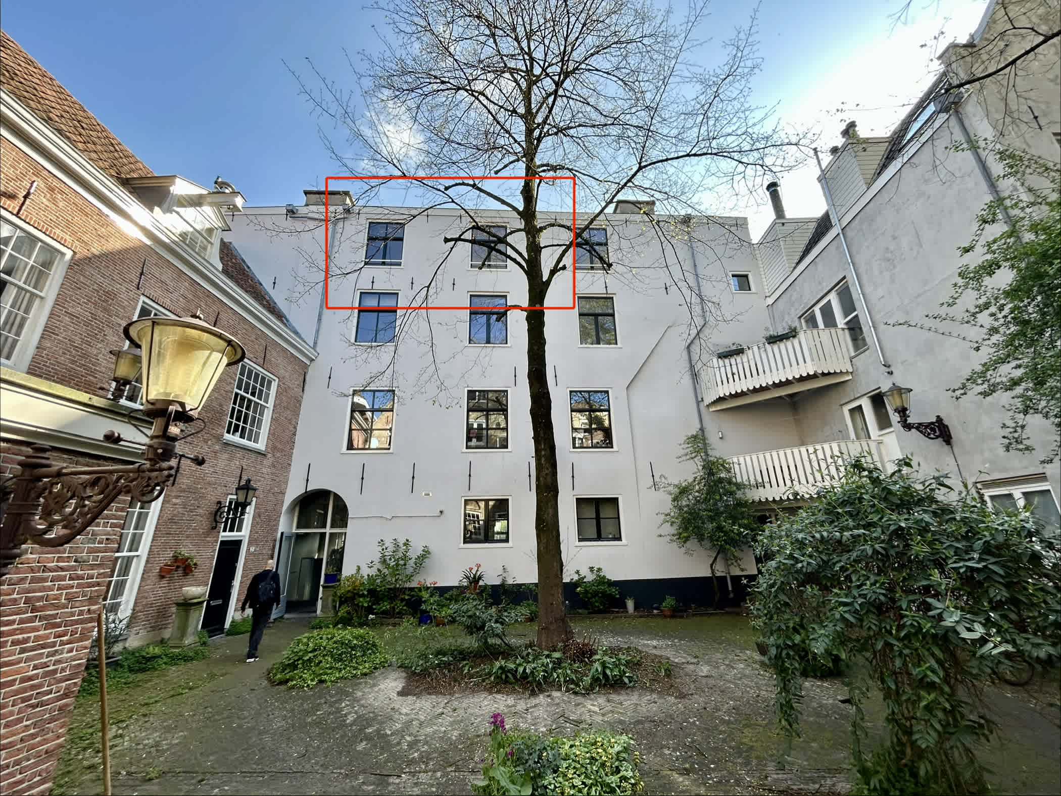Portiekwoning in Amsterdam