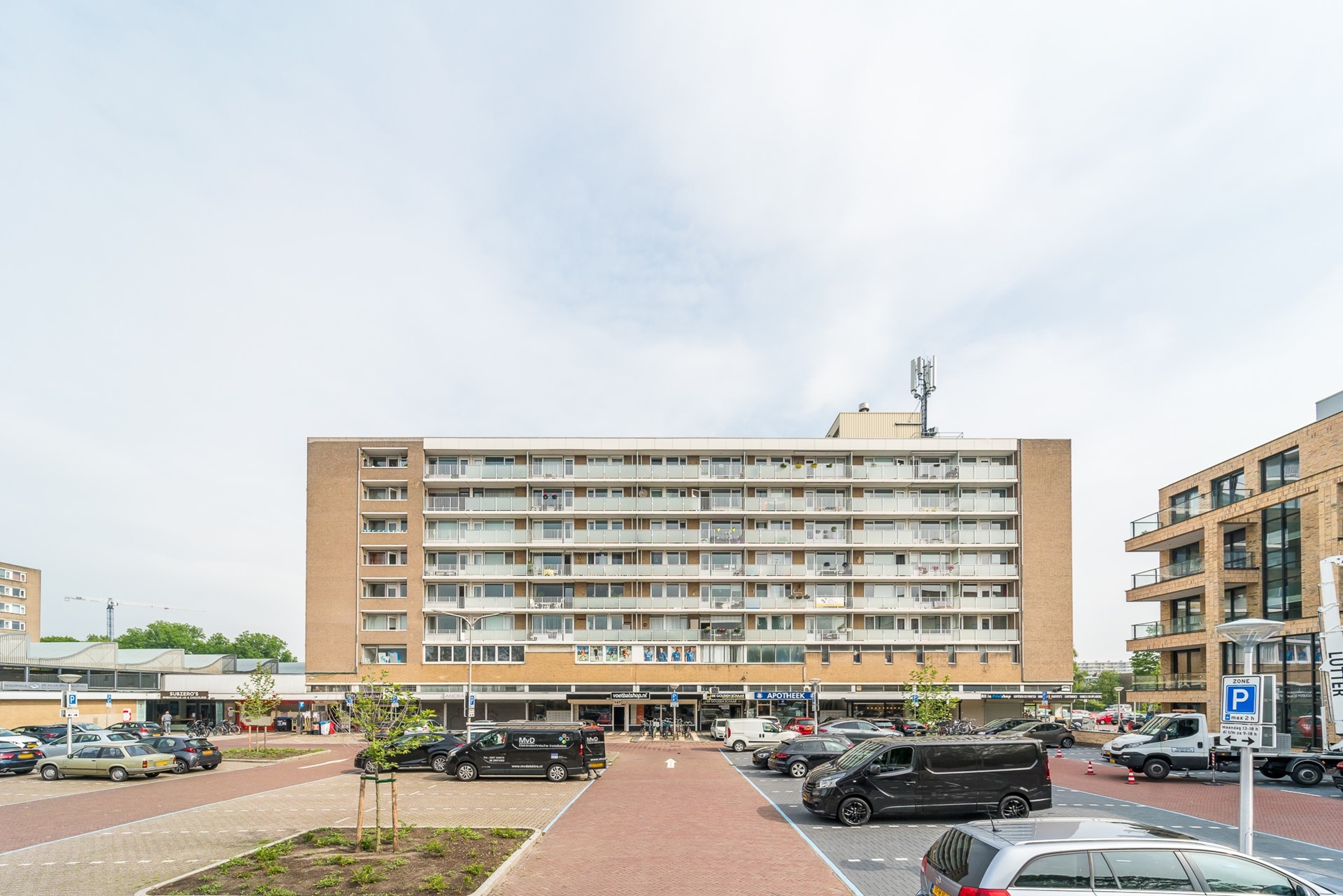 Onder bod: Kostverlorenhof 112, 1183 HJ Amstelveen | VVA