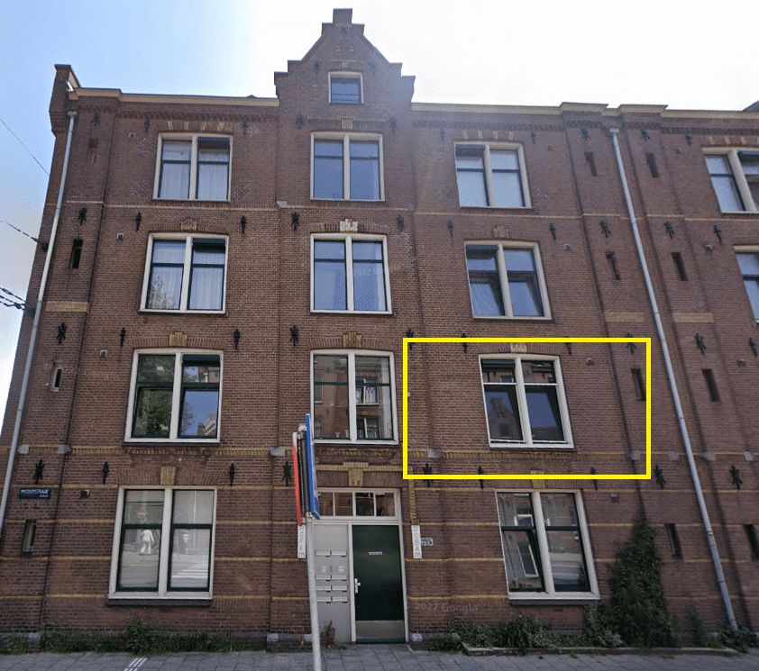 Portiekwoning in Amsterdam