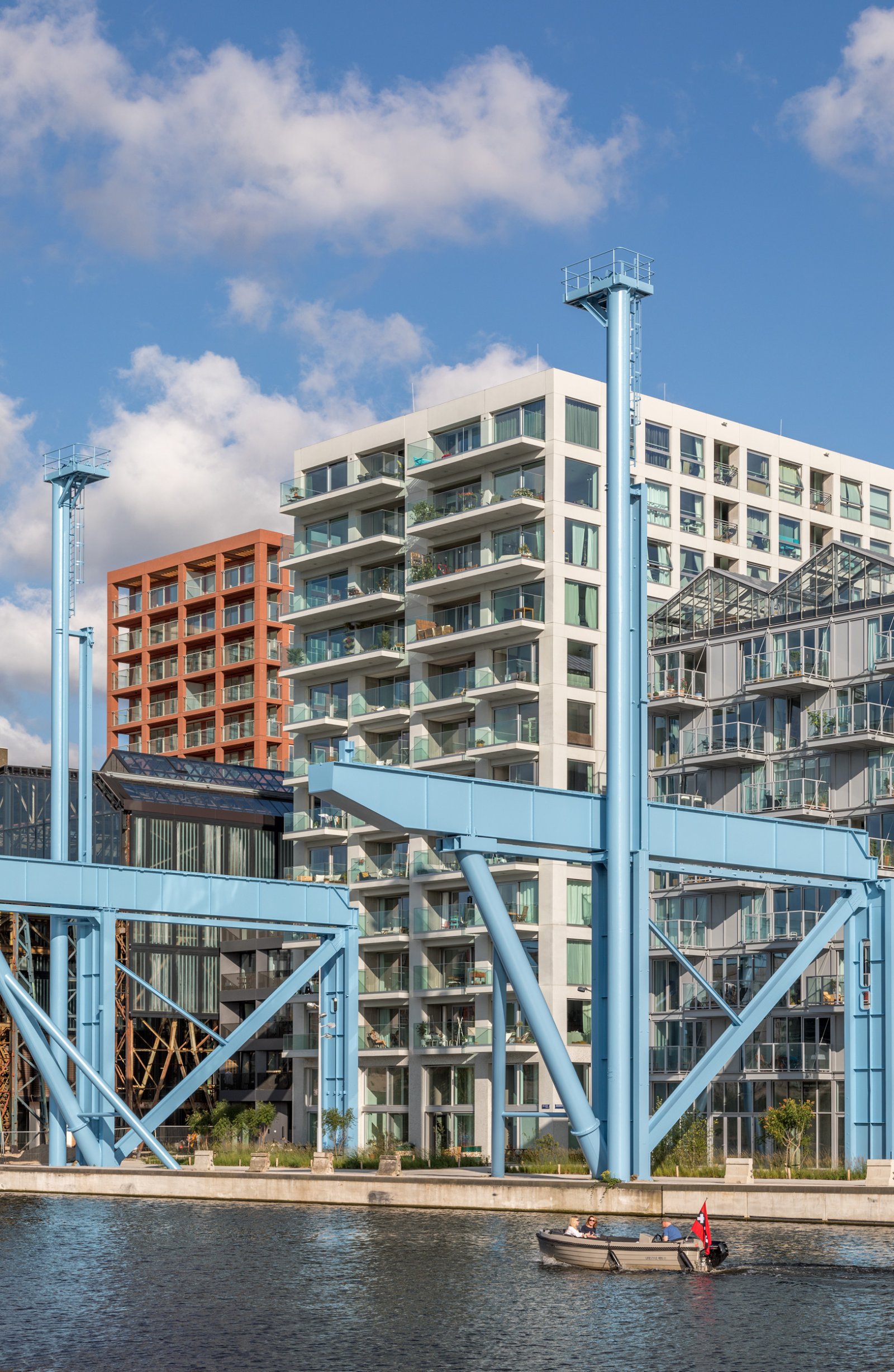 MVGM - Te huur: Soerapatistraat 7, amsterdam