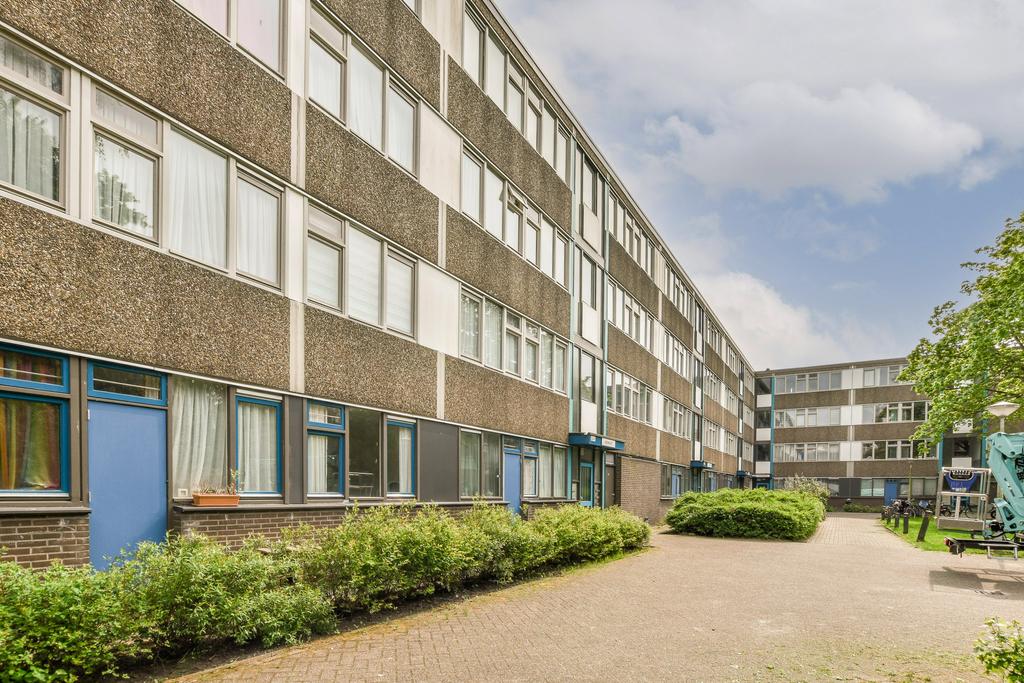Amsterdam - Bramzeilhof 126