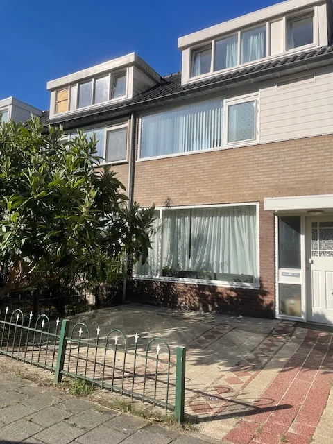 Ruime gemeubileerde woning vlakbij Amsterdam