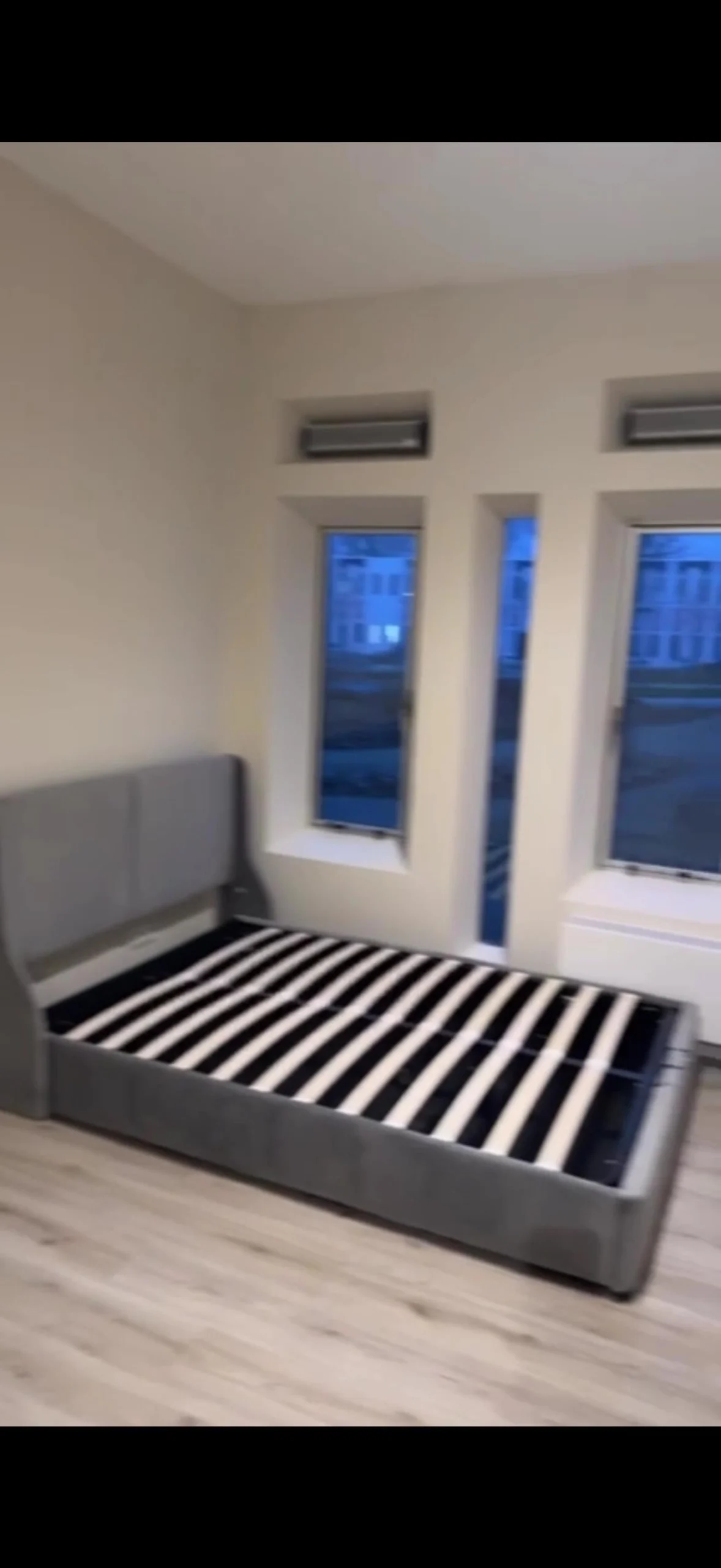 Furnished Room Available - Amsterdam-Zuidoost