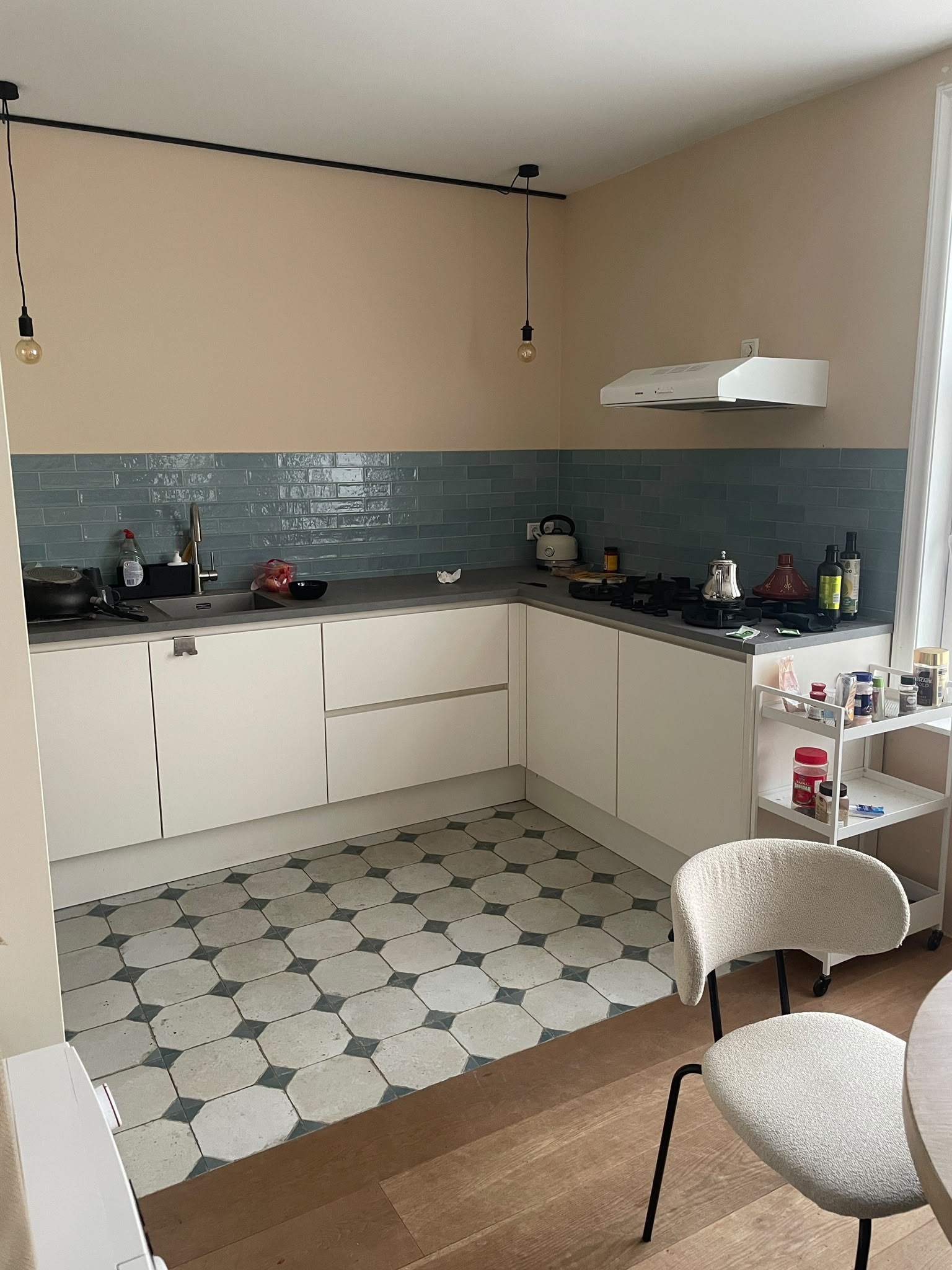 Admiraal de Ruijterweg 2 furnished bedrooms