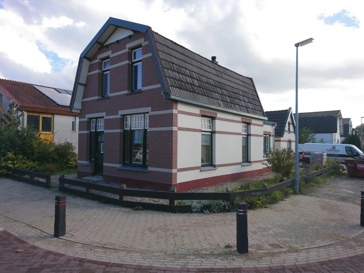 Te huur: Huis Sperwerlaan 30 in Apeldoorn