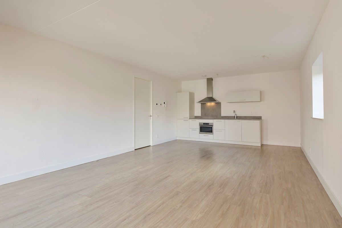Te huur: Appartement 1e Lulofsdwarsstraat 10 K in Den Haag The Hague