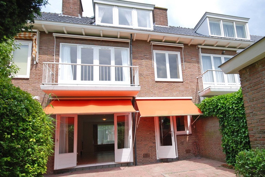 Te huur: Huis Van Boetzelaerlaan 15 in Wassenaar Wassenaar