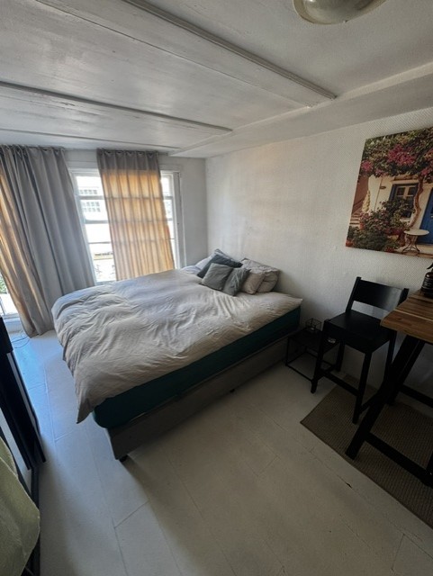 Kamer vrij in hartje Amsterdam!