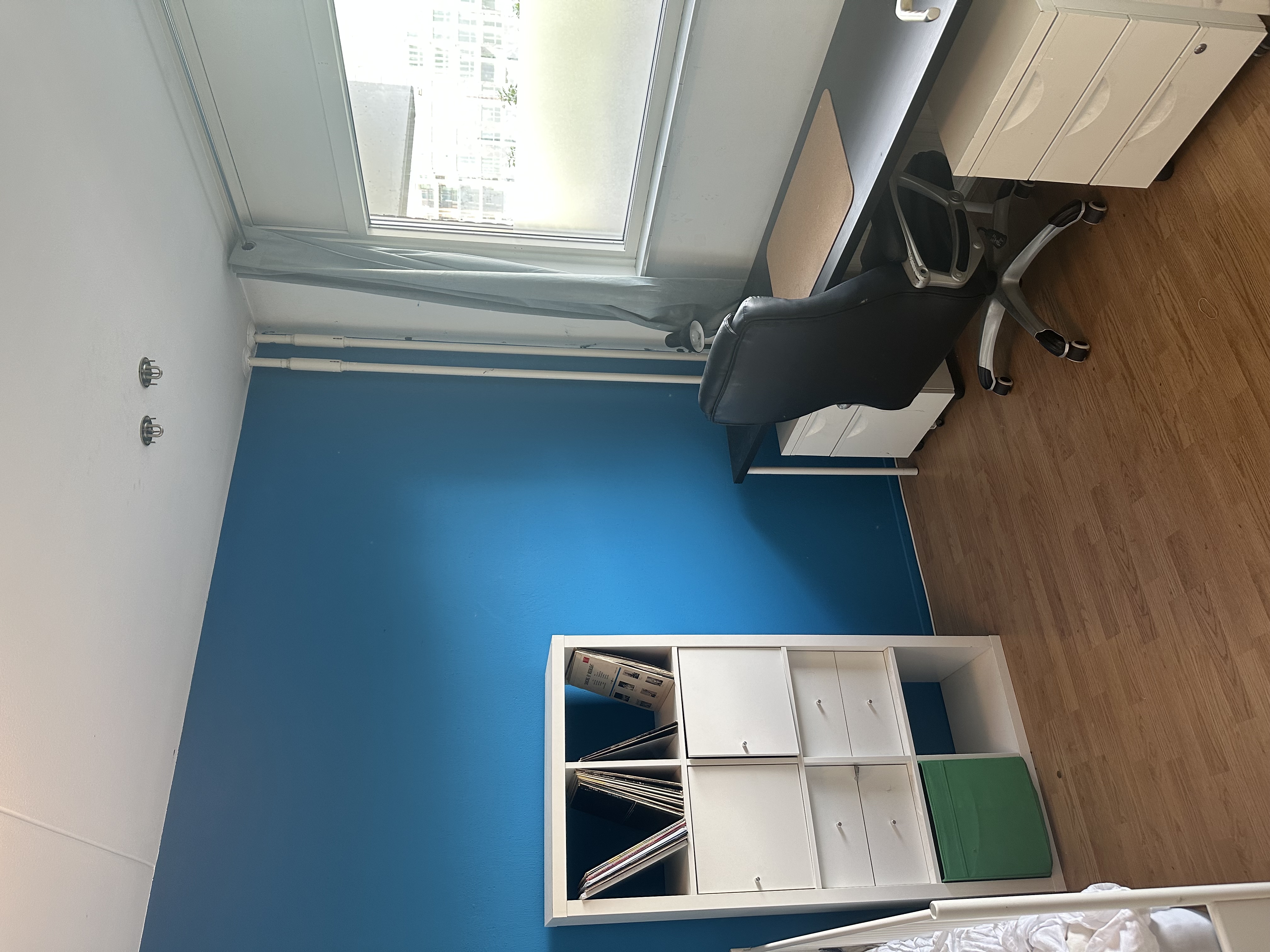 Small room in flat