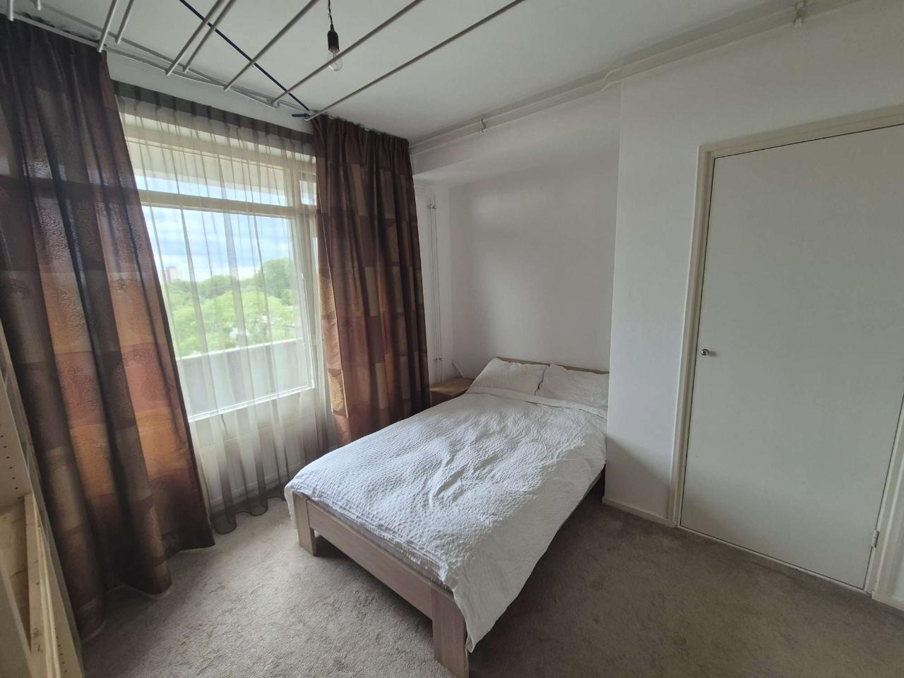 Gemeubileerde kamer in de Pijp, Amsterdam