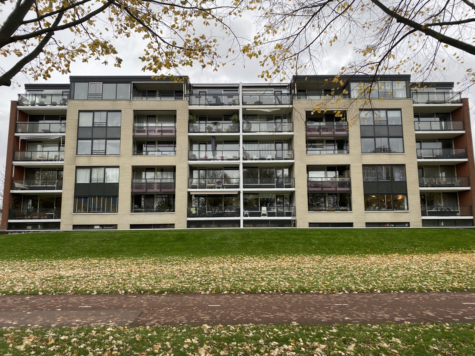 MVGM - Te huur: Hamontstraat 220, amsterdam