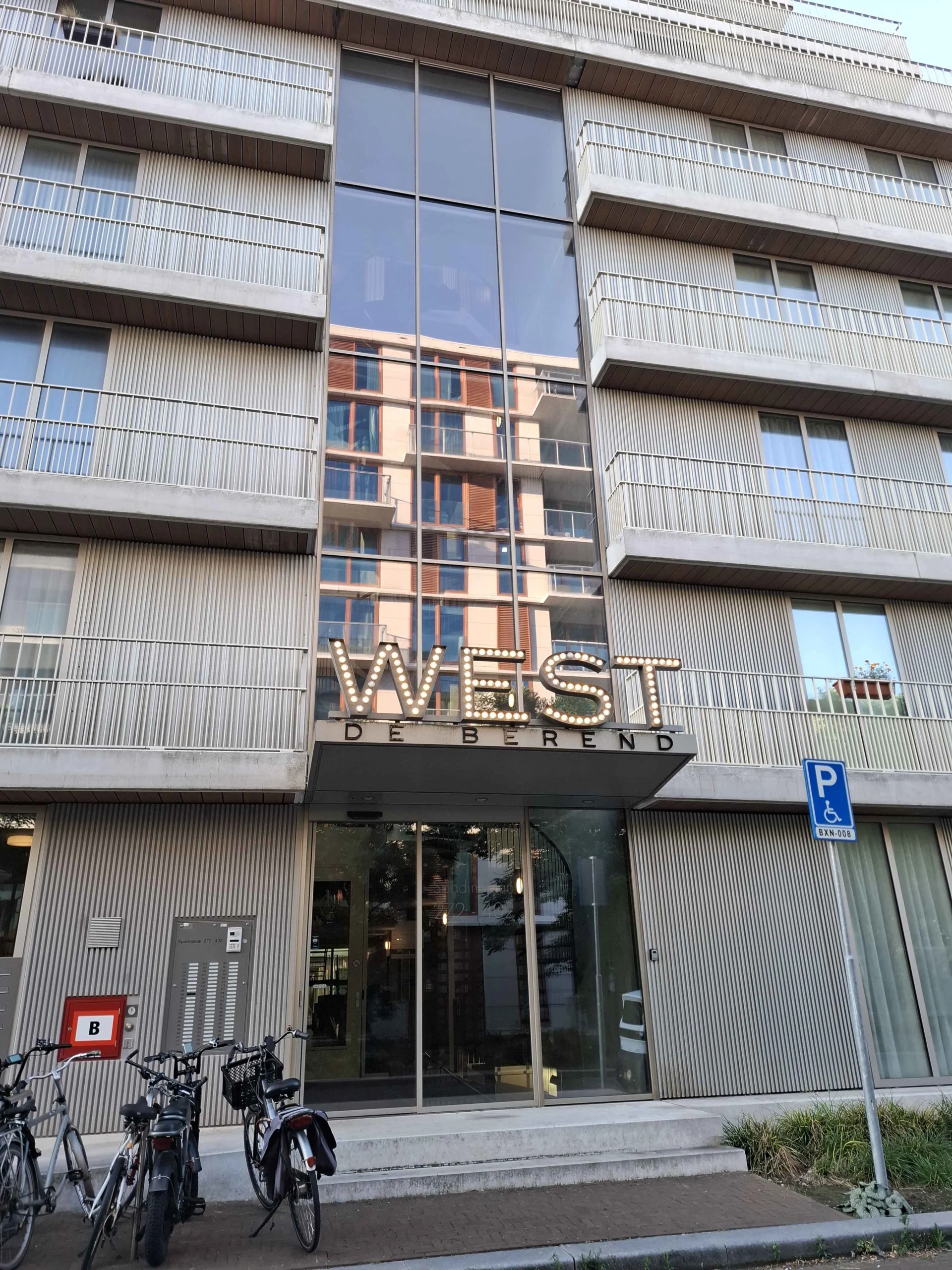 Portiekwoning in Amsterdam