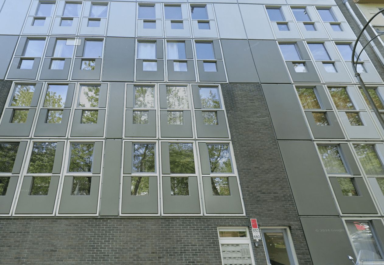 Portiekwoning in Amsterdam Amsterdam