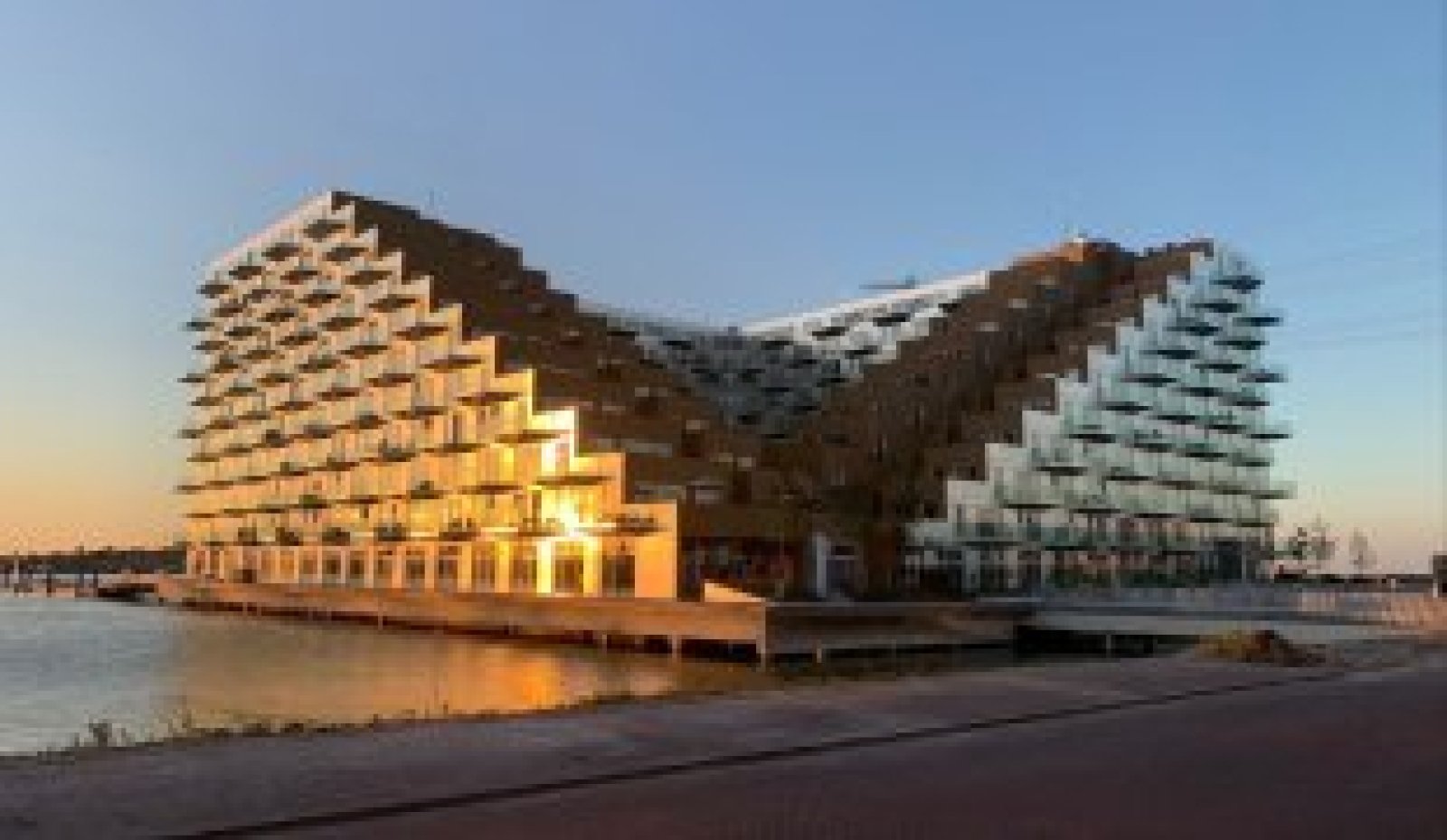 MVGM - Te huur: Haringbuisdijk 569, amsterdam