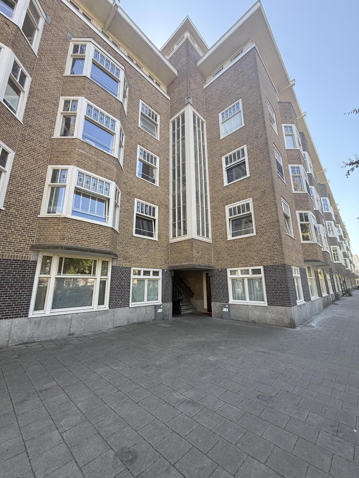 Te huur: Appartement Van Tuyll van Serooskerkenweg 89 1 in Amsterdam