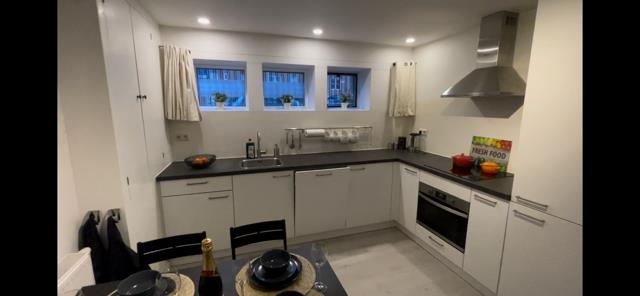 Gemeubileerd appartement (tijdelijk) Adam Oost