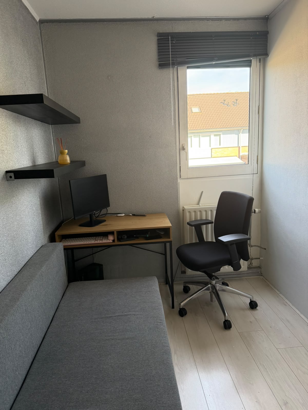 Gemeubileerde kamer te huur in Almere