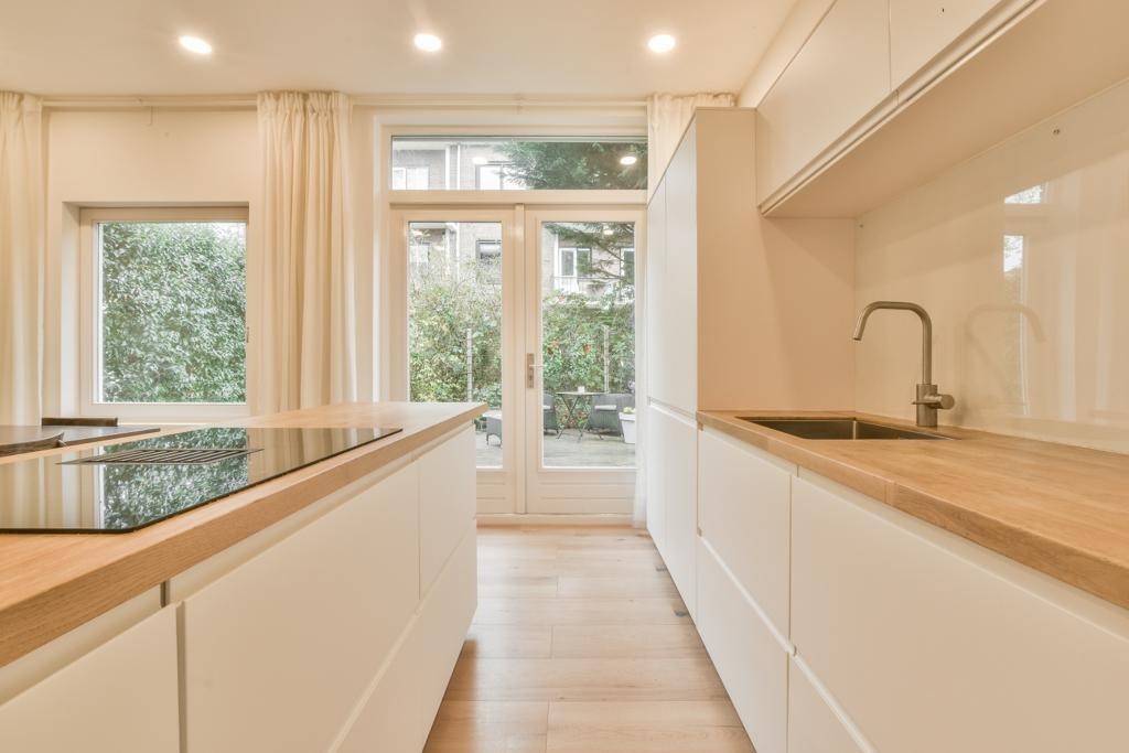 Te huur: Pekelharingstraat 3H, 1097 HH Amsterdam | VVA